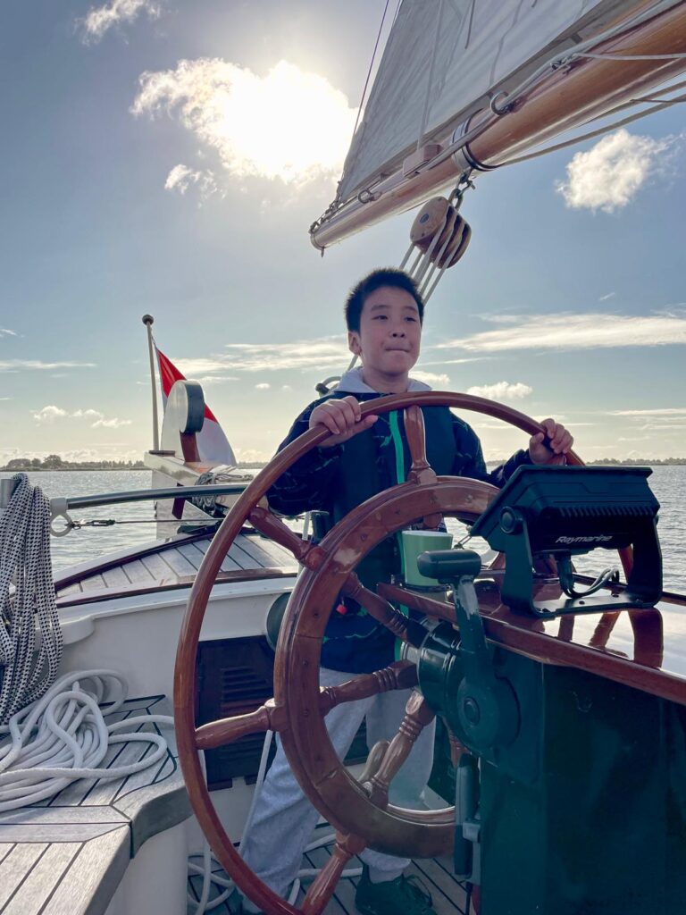 2831b4d0-3dc4-46d6-9db7-13a167f84c59