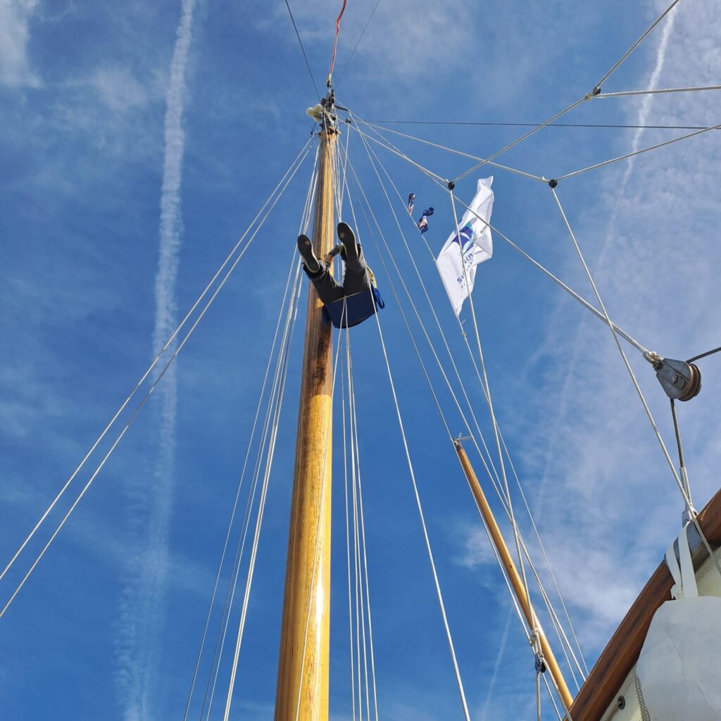 a25b5bce-34bc-465f-ba0f-42f624b0de2a