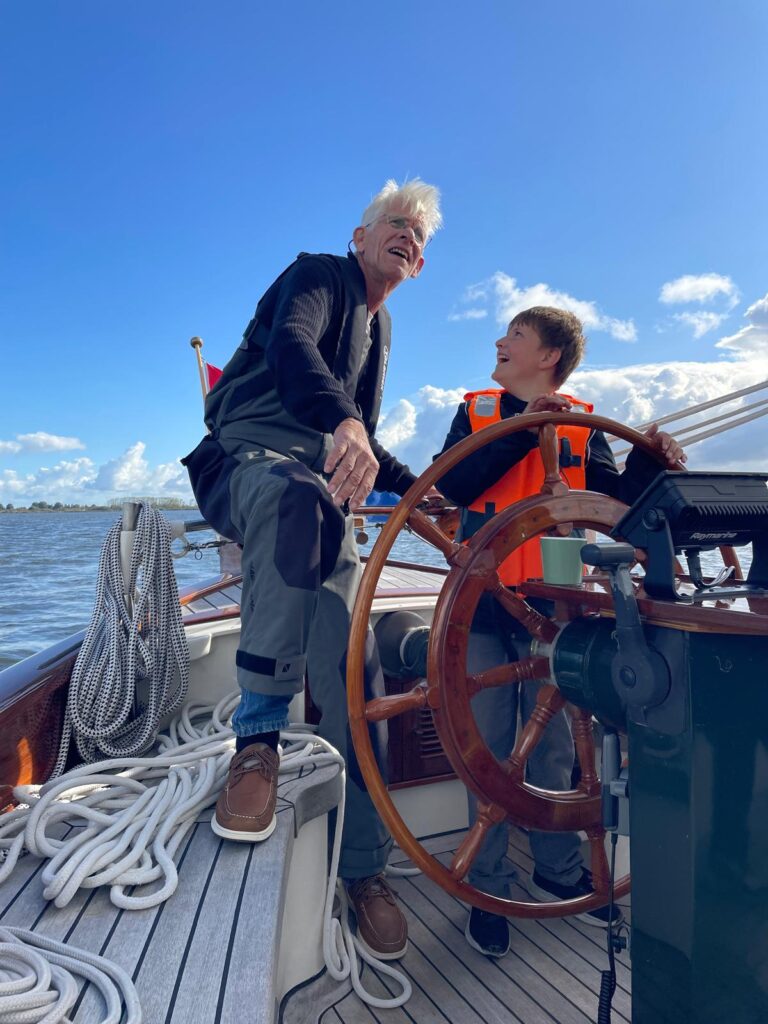 af7e54ed-7649-4f19-87cf-a7a13c8a2417