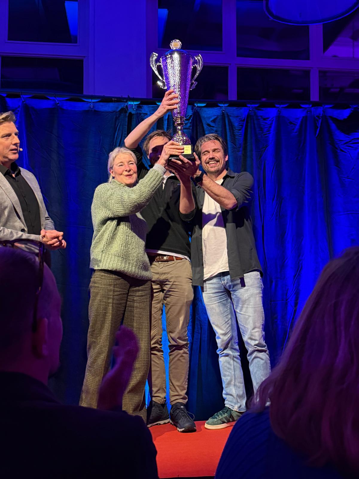 2f2ac279-1e89-4a5b-812c-bc2b60e65419